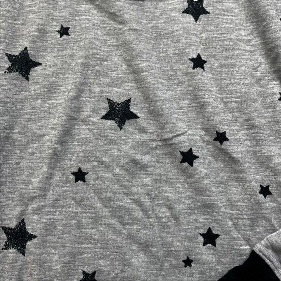 Splendid Gray Heather Star Pajama Set! - Picture 6 of 7